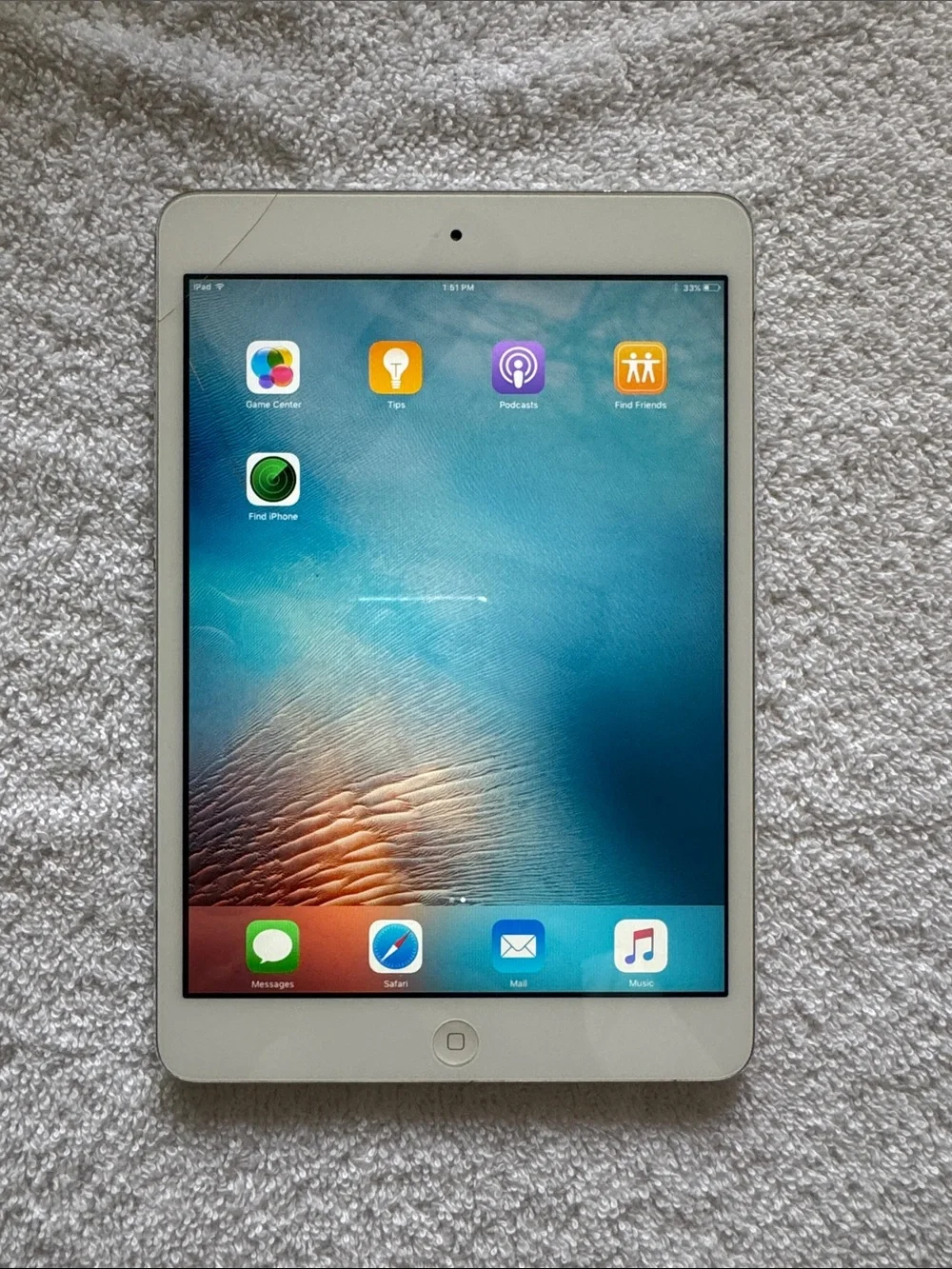 Apple excellent used